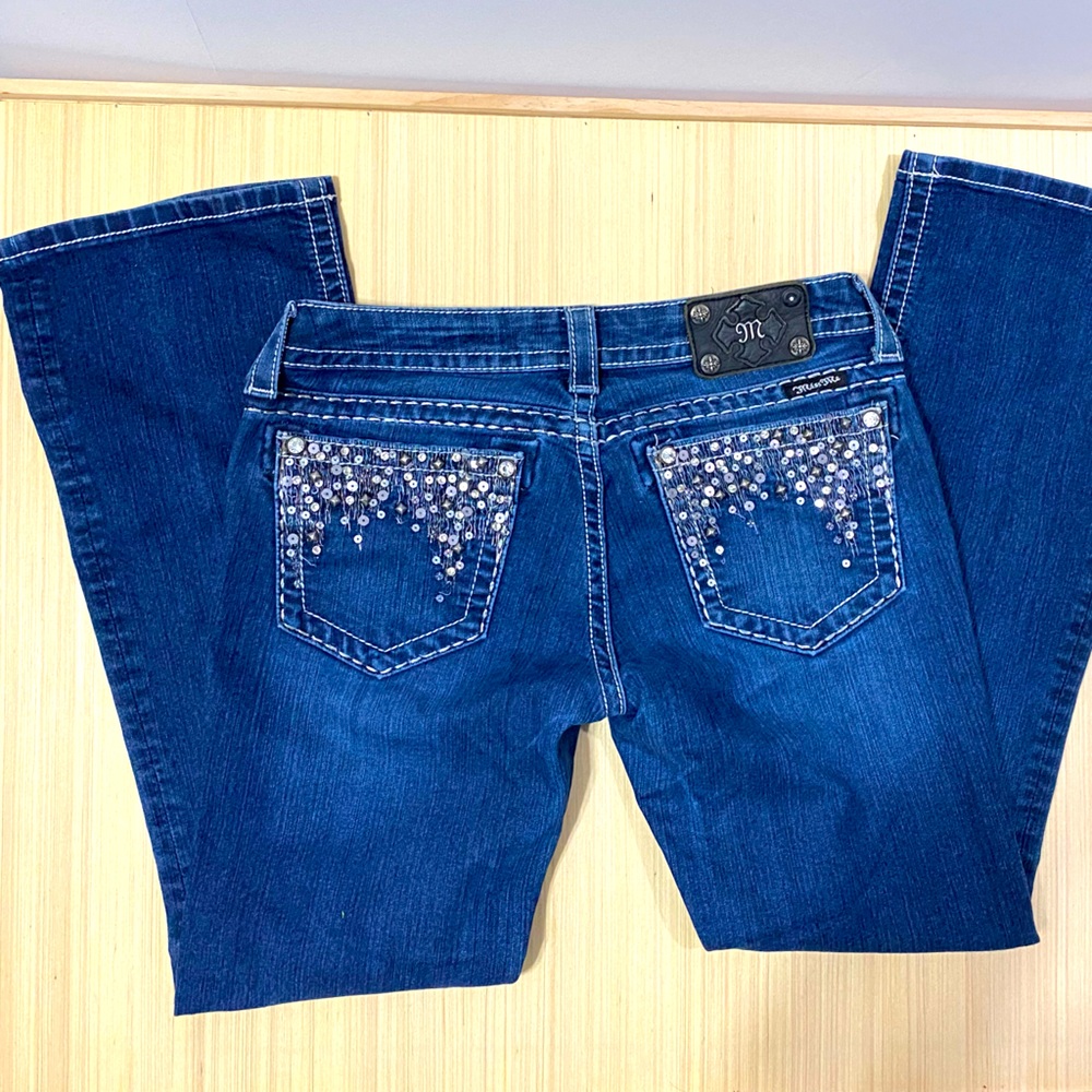 Miss me designed for buckle size 30 jeans